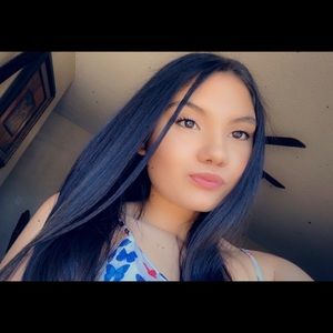 Meet your Posher, Dayanara